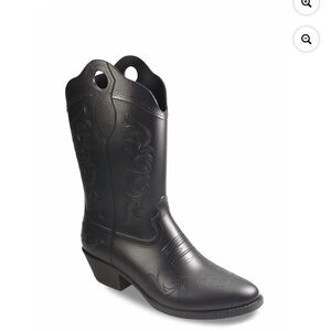 No boundries rubber Black Western Cowboy Boots